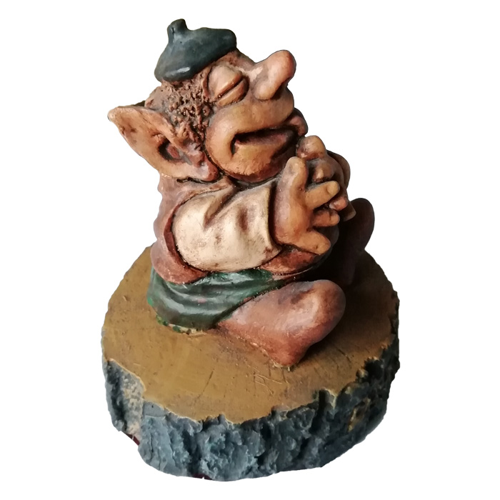 imagen figura personaje mitología asturiana Papón